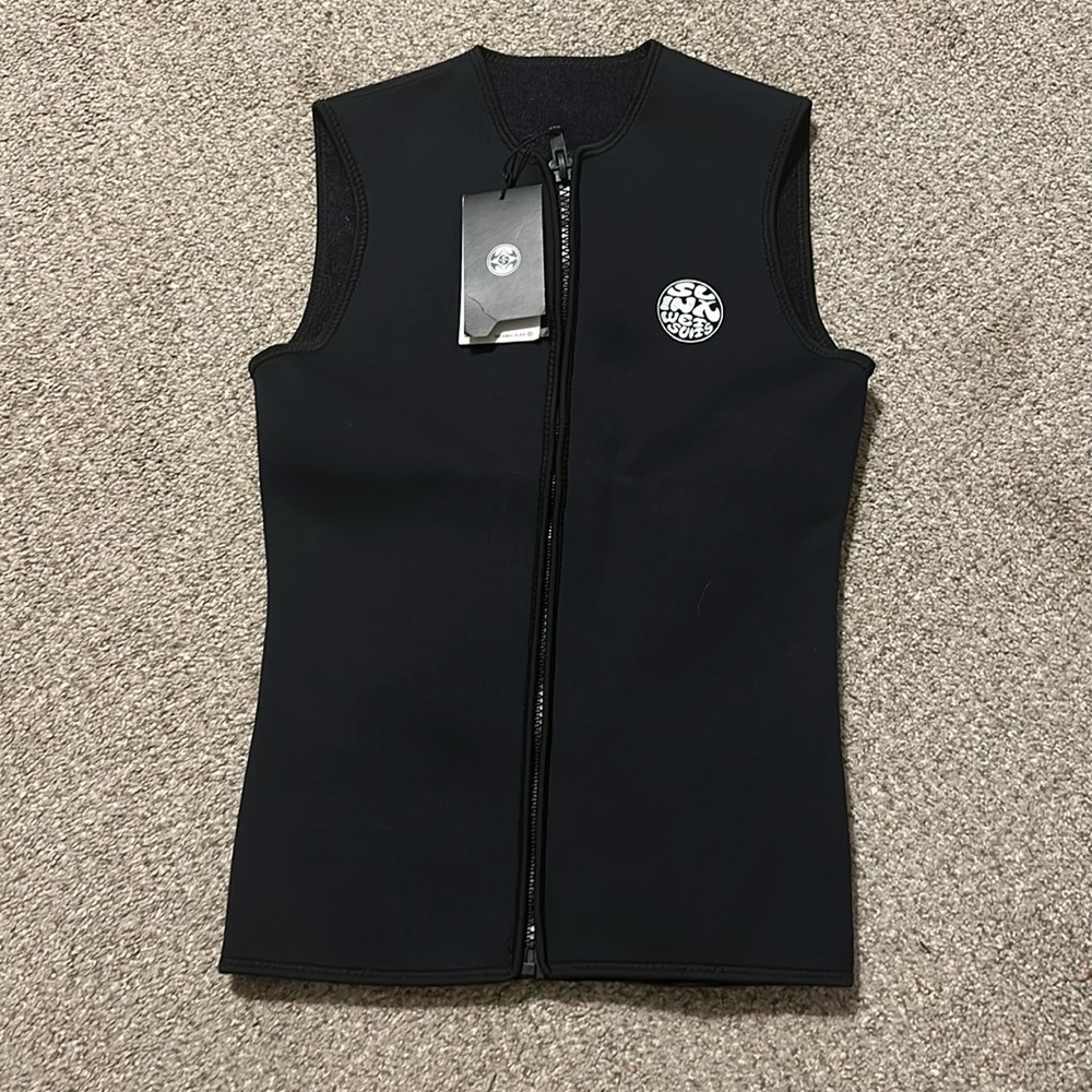 Slick suit vest
